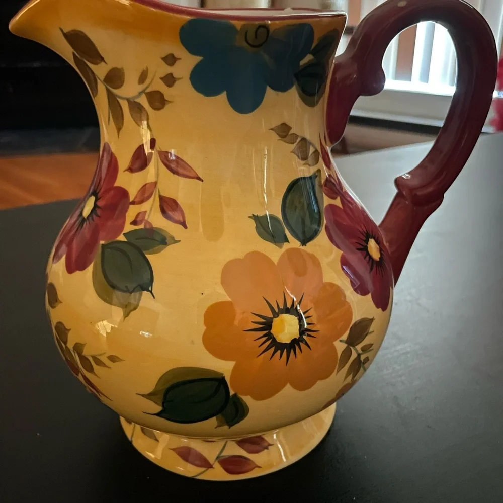 Vintage ceramic Sunset bouquet Oneida Pitcher - Picture 1 of 6